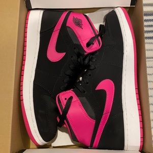 Air Jordan Retro 1 High Tops